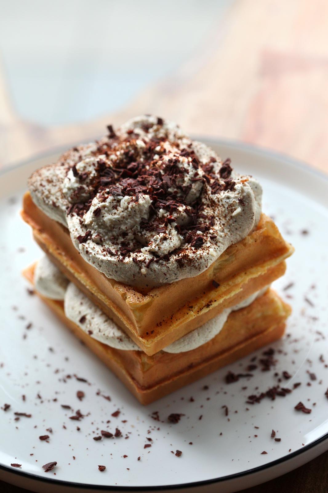 觀塘 Master Room Cafe One Little Room 食物 Tiramisu Waffles 甜品