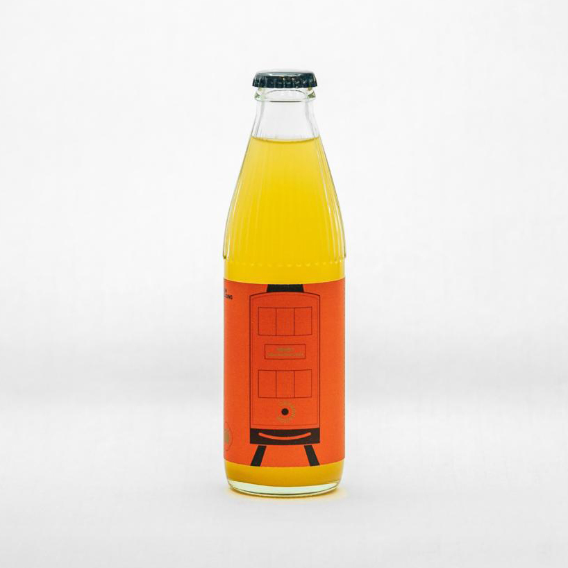 香港製造 飲品 有汽梳打 made in Hong Kong the carbonation