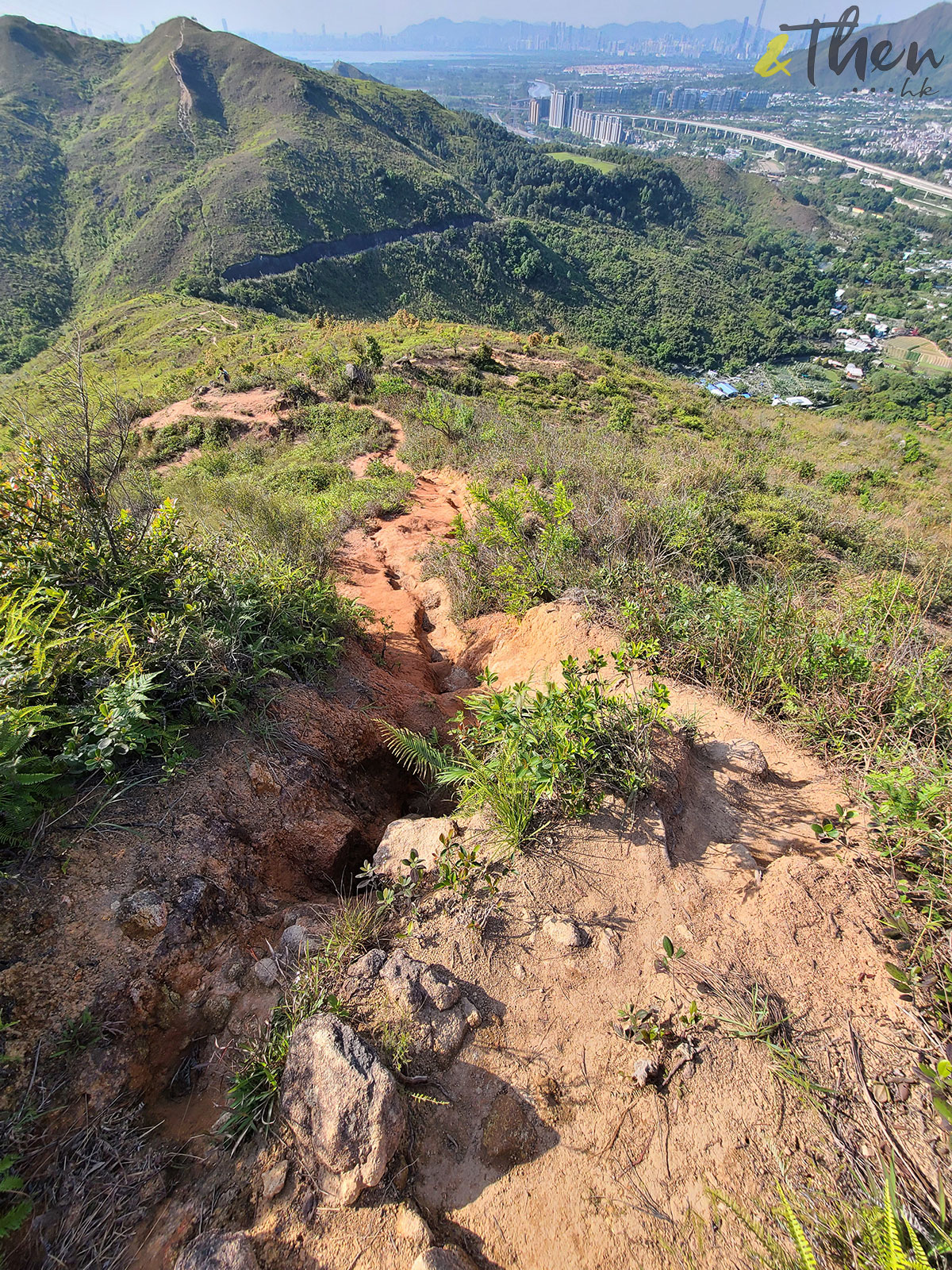 元朗 行山 遠足 簡易路線 鹿頸 谷埔 錦上路 錦田 井坑山 掌牛山 山下 高地 錦繡花園 后海灣 碎石路