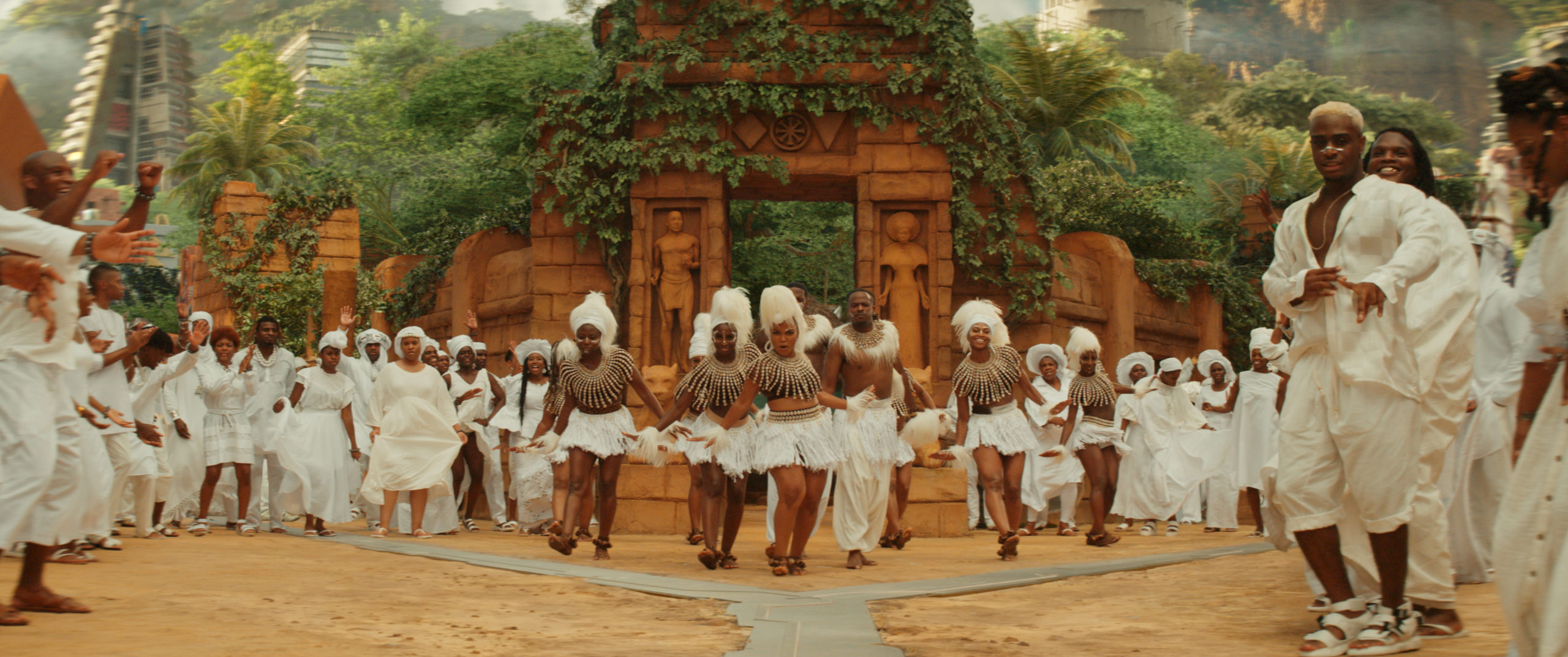 黑豹2：瓦干達萬歲 電影 影評 Chadwick Boseman Letitia Wright 黑豹 Marvel 舉殯