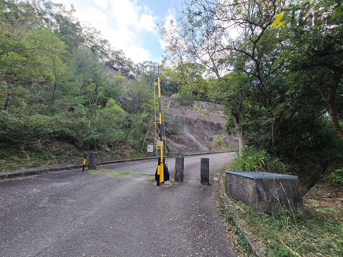 行山 打卡勝地 香港本地遊 登山 山友 粉嶺八角塔 赤柱古道 蝌蚪坪 小山崗 水泉澳 貓仔山 水泉澳邨