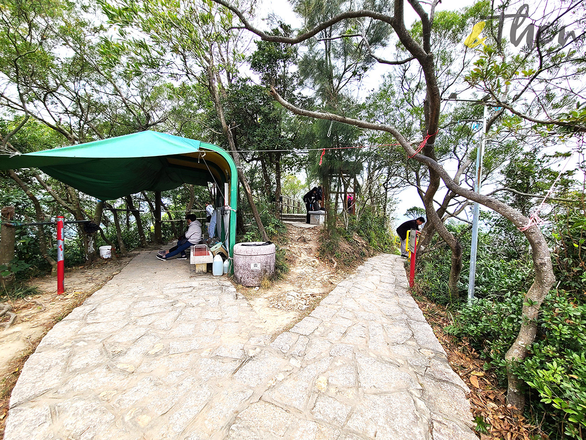 西貢好去處,將軍澳好去處,坑口好去處,鴨仔山,少女峰,邵氏片場,白水碗沙灘,瀑布,白水碗飛瀑,南圍,香港科技大學,橋咀