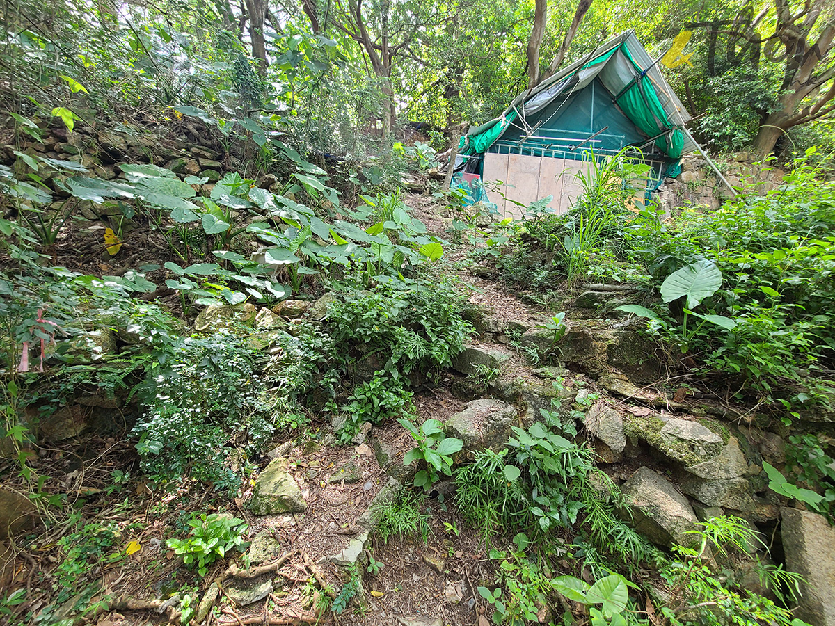 鑽石山,鑽石山好去處,鑽石山行山,牛池灣,牛池灣寮屋區,礦場遺蹟,石屎基,天空之城,港版吳哥窟