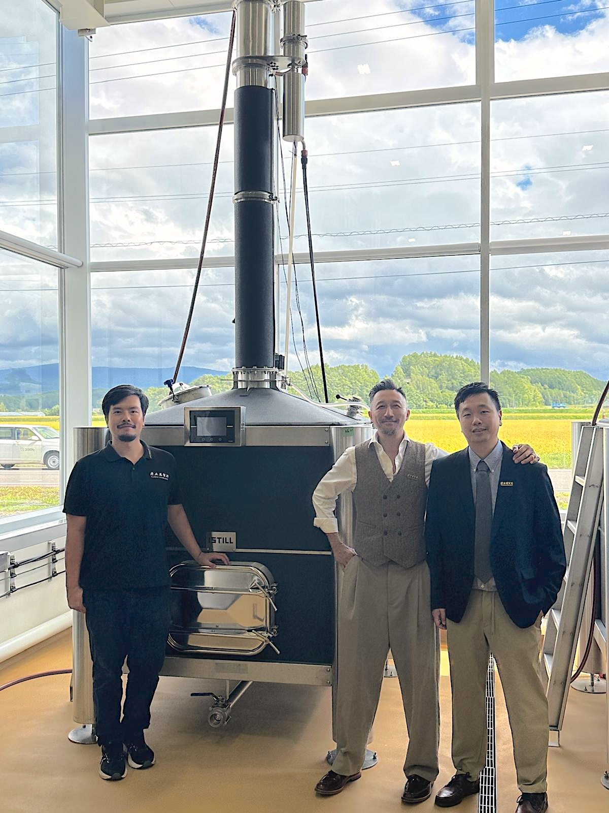 雪の窓 雪之窗 Yuki no Mado 氈酒 白蘭樹下 威士忌 gin 北海道 創辦人 Kit Cheung Joseph